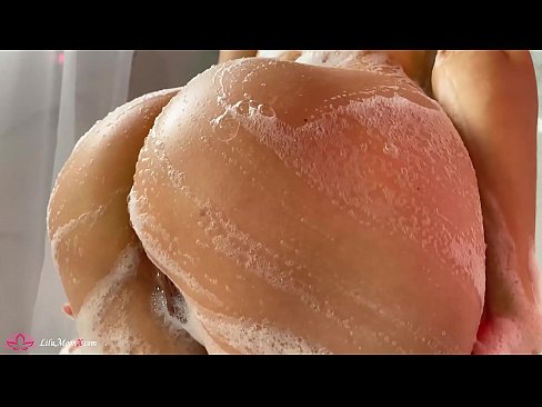 ❤️ Brunette Masturbates Pussy ak Vibrateur nan Orgasm Entans nan Douch ❌ Videyo fout nan nou ☑